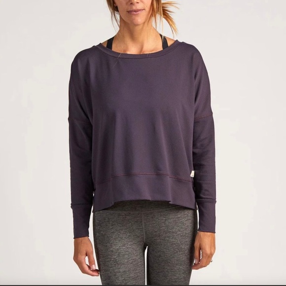 Vuori Sweaters - Vuori long sleeve